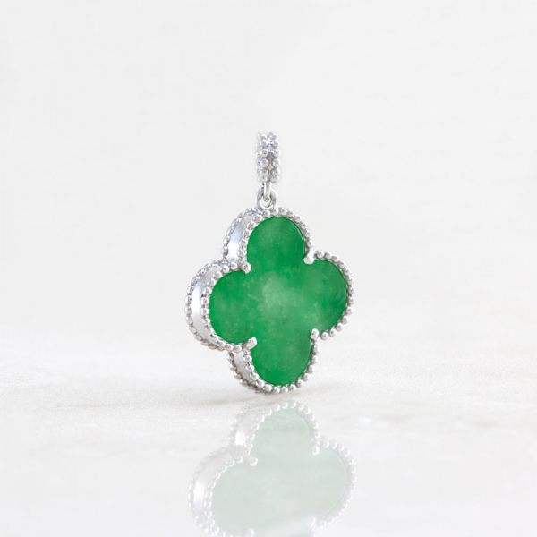 Pendant Clover With Jadeite