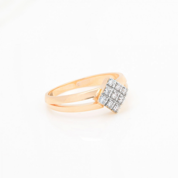 Gold Ring Rhombus