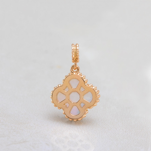 Pedant Mini Clover With Mother-of-pearl