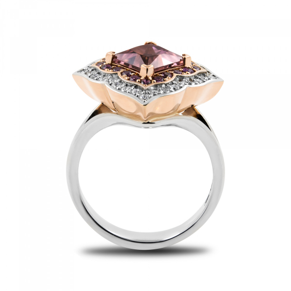 Exclusive Gold Ring With Tourmaline and Diamonds