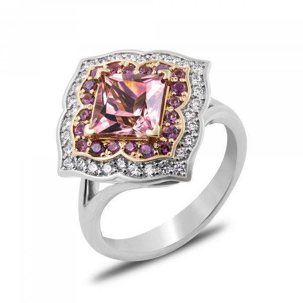 Exclusive Gold Ring With Tourmaline and Diamonds